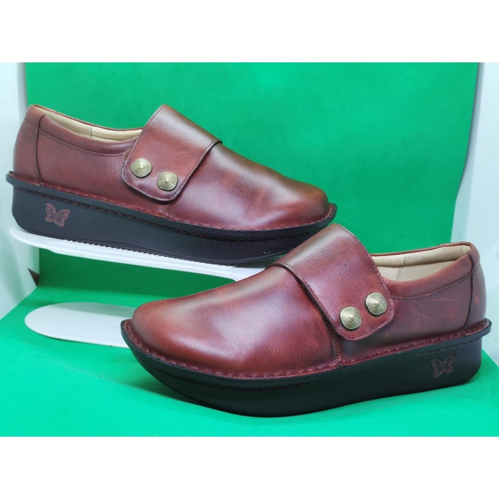 Algeria Deliah Chestnut Leather Slip Resistant Shoes Women Size 9.5US / 40